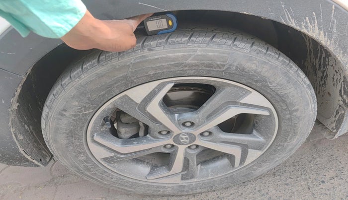 2018 Hyundai Creta SX AT 1.6 PETROL, Petrol, Automatic, 98,231 km, tyre