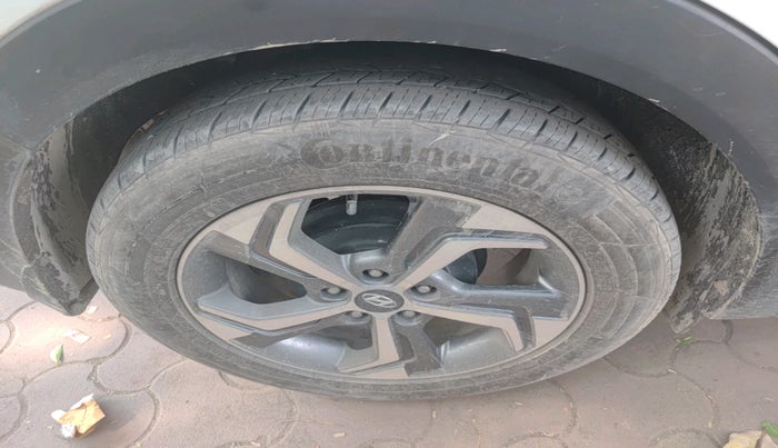 2018 Hyundai Creta SX AT 1.6 PETROL, Petrol, Automatic, 98,231 km, tyre