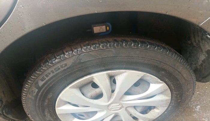 2018 Maruti Swift VXI AMT, Petrol, Automatic, 77,960 km, tyre