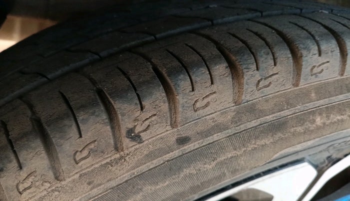 2022 Tata NEXON EV XZ PLUS, Electric, Automatic, 70,288 km, tyre