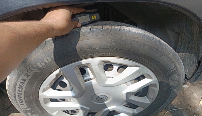 2016 Maruti Vitara Brezza LDI (O), Diesel, Manual, 98,983 km, tyre