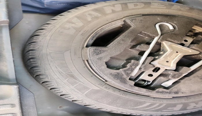 2016 Maruti Vitara Brezza LDI (O), Diesel, Manual, 78,564 km, tyre