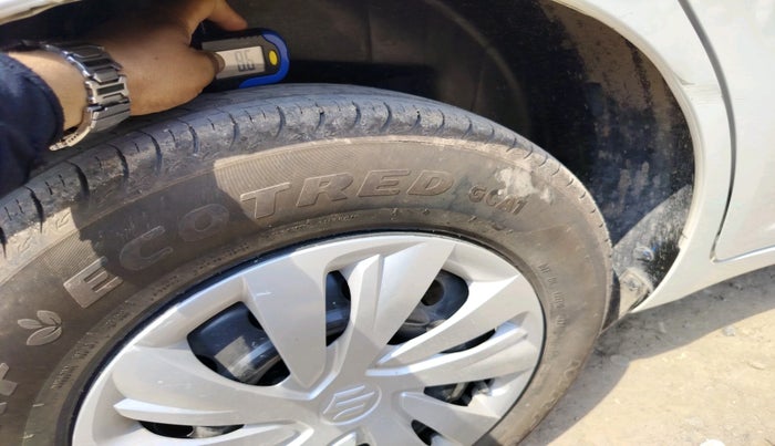 2024 Maruti Swift VXi AMT, Petrol, Automatic, 2,644 km, tyre