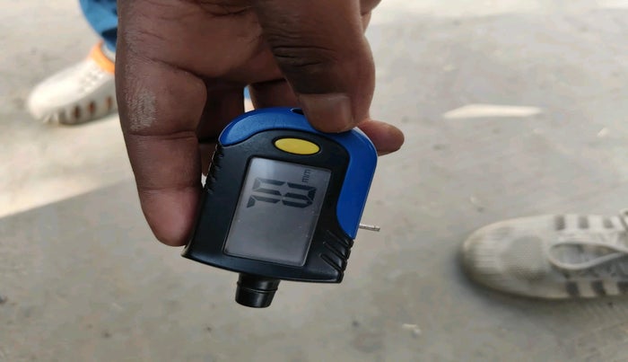 2022 KIA CARENS PRESTIGE 1.4 PETROL 7 STR, Petrol, Manual, 74,232 km, tyre