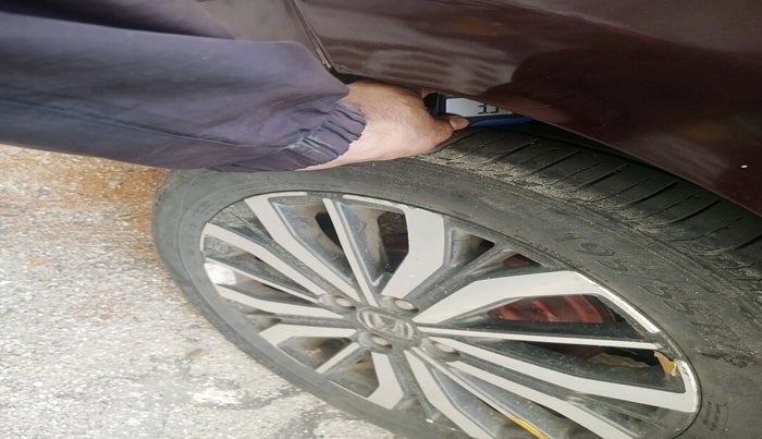 2013 Honda City 1.5L I-VTEC S MT, Petrol, Manual, 1,42,896 km, tyre