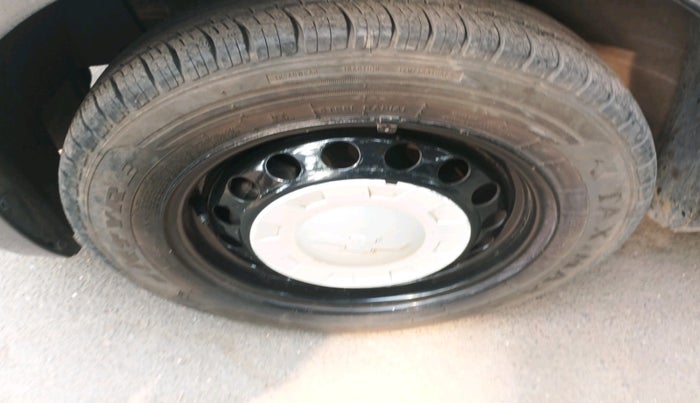 2017 Chevrolet Sail 1.3 LS, Diesel, Manual, 59,607 km, tyre