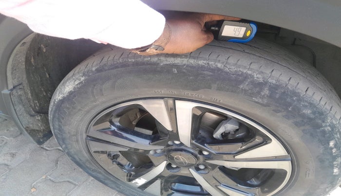 2024 Tata NEXON EV Empowered Long Range Dark Edition, Electric, Automatic, 40,470 km, tyre