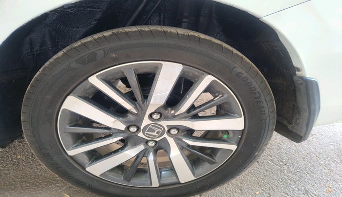 2021 Honda City 1.5L I-VTEC V MT 5TH GEN, CNG, Manual, 62,345 km, tyre