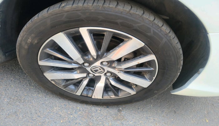 2021 Honda City 1.5L I-VTEC V MT 5TH GEN, CNG, Manual, 62,345 km, tyre