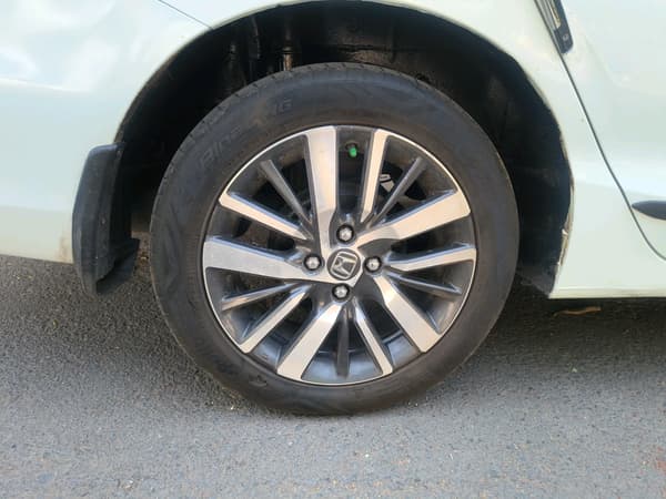Used 2021 Honda City 1.5L I-VTEC V MT 5TH GEN Manual | Cars24