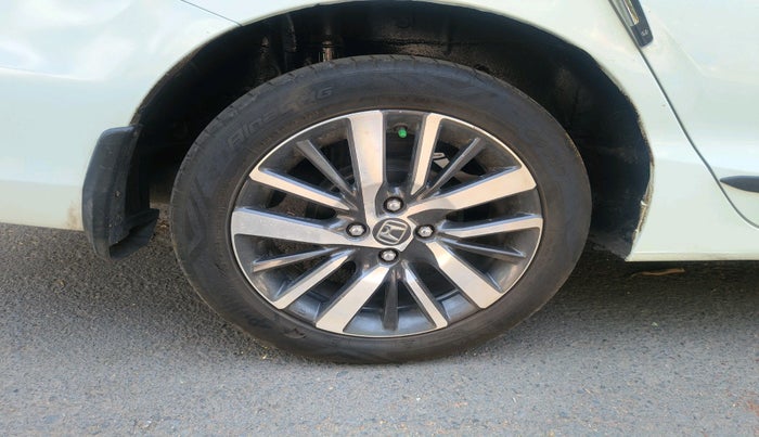 2021 Honda City 1.5L I-VTEC V MT 5TH GEN, CNG, Manual, 62,345 km, tyre