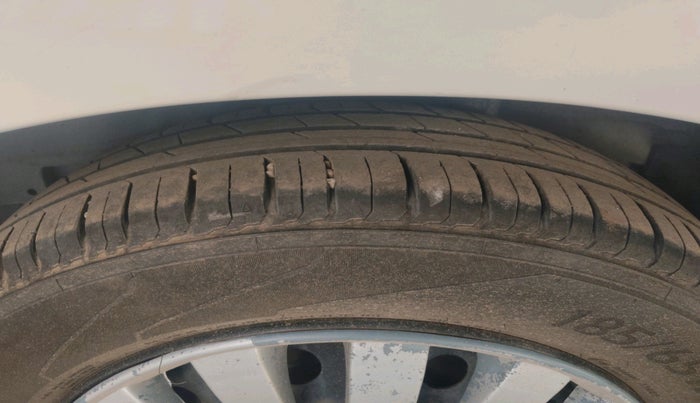 2015 Honda City 1.5L I-VTEC SV, Petrol, Manual, 62,523 km, tyre