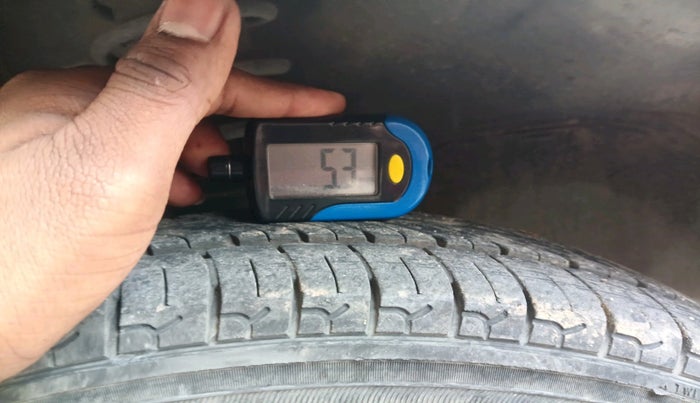 2007 Maruti Alto LX, Petrol, Manual, 54,136 km, tyre