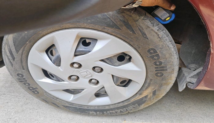 2016 Honda Amaze 1.5L I-DTEC SX, Diesel, Manual, 78,464 km, tyre