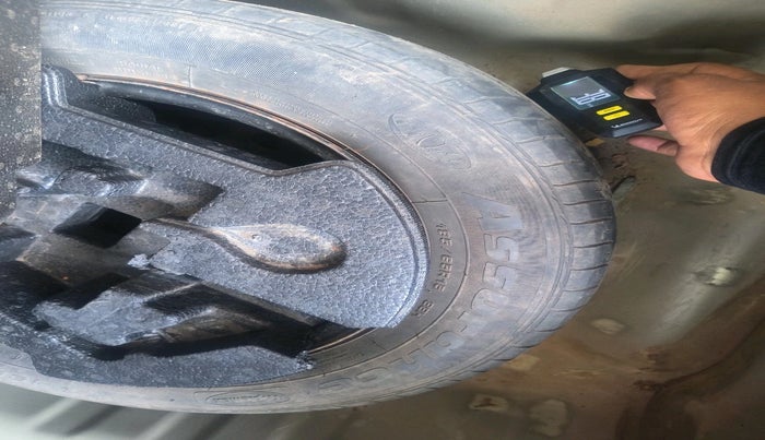 2016 Maruti Ciaz VDI+ SHVS, Diesel, Manual, 1,30,503 km, tyre