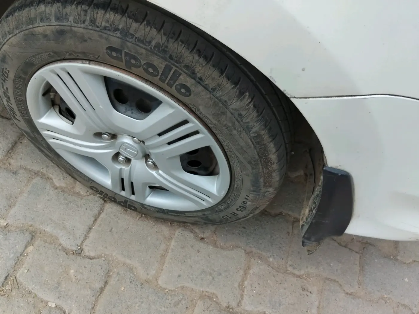 2011 Honda City 1.5L I-VTEC S MT, CNG, Manual, 53,084 km, tyre