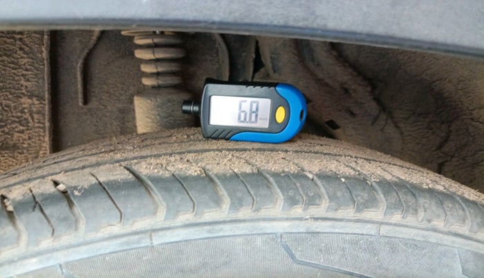 2021 Nissan MAGNITE XV PREMIUM TURBO, Petrol, Manual, 56,954 km, tyre