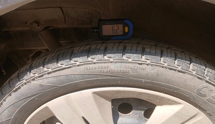 2015 Maruti Wagon R 1.0 VXI, Petrol, Manual, 51,357 km, tyre