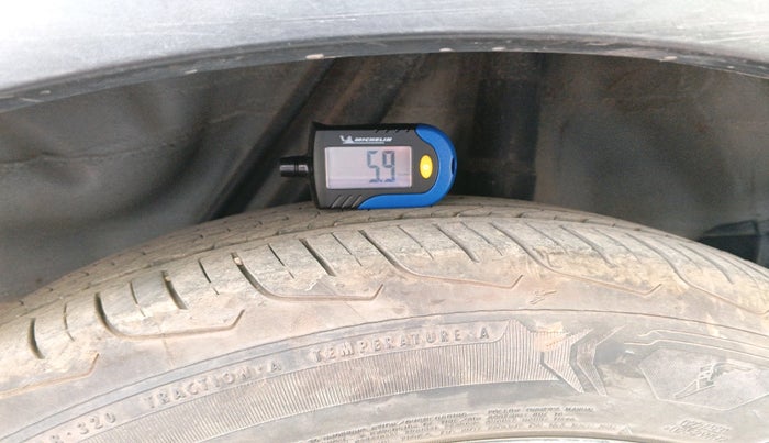 2016 Honda BR-V 1.5L I- DTEC V, Diesel, Manual, 1,20,157 km, tyre