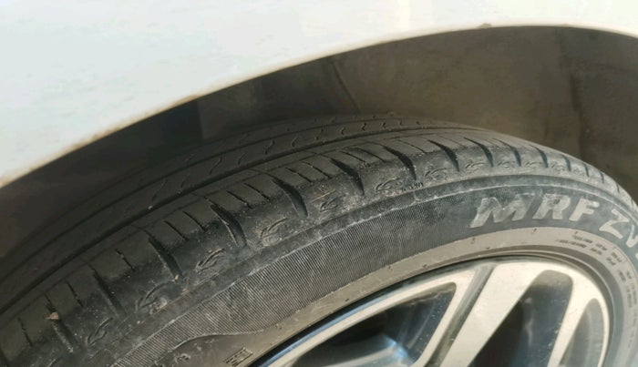 2020 Hyundai AURA SX 1.2, Petrol, Manual, 62,585 km, tyre