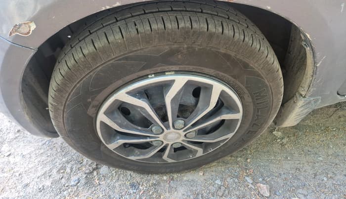 2010 Maruti Ritz VXI, Petrol, Manual, 59,331 km, tyre