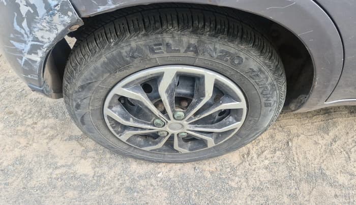 2010 Maruti Ritz VXI, Petrol, Manual, 59,331 km, tyre