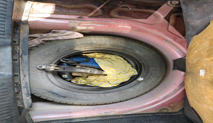 2018 Volkswagen Polo HIGHLINE1.5L, Diesel, Manual, 92,718 km, tyre