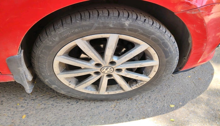 2018 Volkswagen Polo HIGHLINE1.5L, Diesel, Manual, 92,718 km, tyre