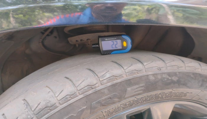 2022 KIA SELTOS HTX DIESEL 1.5, Diesel, Manual, 1,30,387 km, tyre