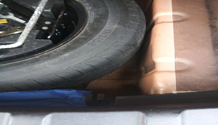 2018 Tata NEXON XMA PETROL, Petrol, Automatic, 74,820 km, tyre