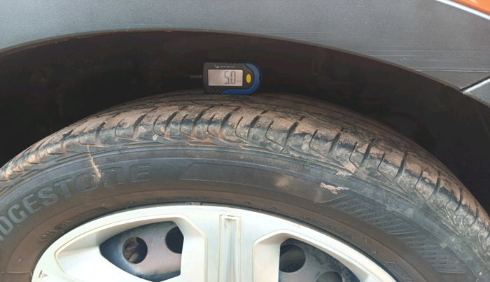 2018 Tata NEXON XMA PETROL, Petrol, Automatic, 74,820 km, tyre