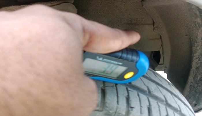 2013 Hyundai Santro Xing GLS, Petrol, Manual, 86,976 km, tyre