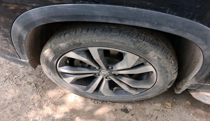 2023 MG HECTOR SHARP PRO 1.5 TURBO MT PETROL, Petrol, Manual, 40,124 km, tyre