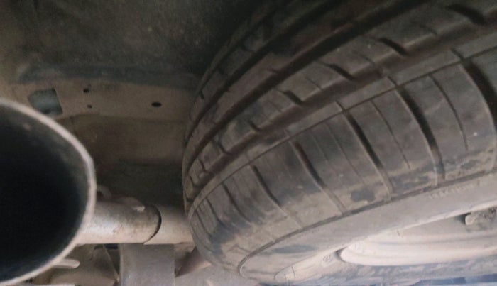 2025 Tata Safari ACCOMPLISHED PLUS DARK EDITION, Diesel, Manual, 26,045 km, tyre