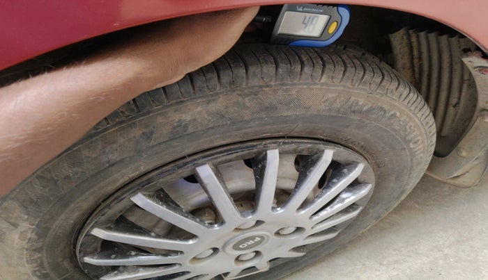 2013 Hyundai Eon D-LITE+, Petrol, Manual, 61,108 km, tyre