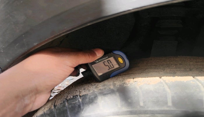 2017 Hyundai Creta SX PLUS 1.6 PETROL, Petrol, Manual, 79,803 km, tyre