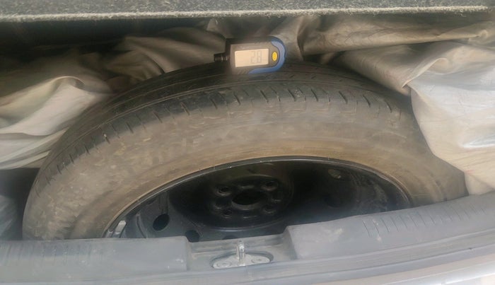 2019 Maruti IGNIS ZETA 1.2 AMT, Petrol, Automatic, 1,17,426 km, tyre