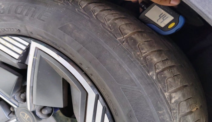 2023 Tata NEXON CREATIVE PLUS S 1.5 REVOTORQ 6 MT, Diesel, Manual, 63,880 km, tyre