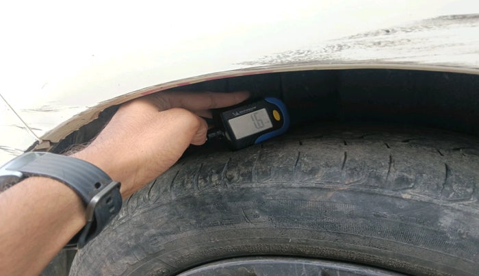 2013 Maruti Ertiga VDI, Diesel, Manual, 90,257 km, tyre