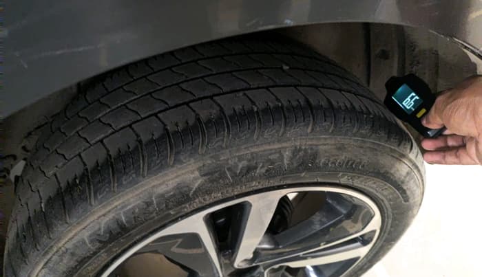 2022 Tata ALTROZ XZ PETROL, Petrol, Manual, 30,786 km, tyre