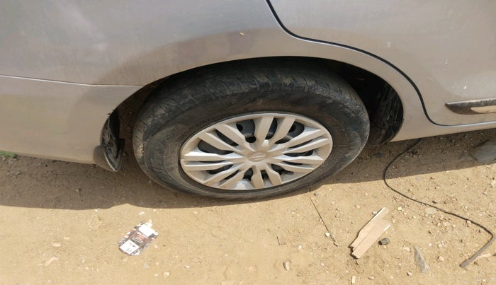 2023 Maruti Dzire VXI, Petrol, Manual, 40,233 km, tyre