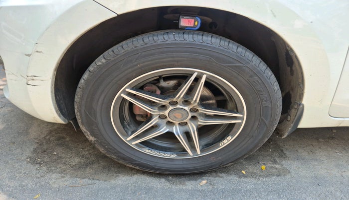 2021 Maruti Swift LXI, Petrol, Manual, 52,711 km, tyre