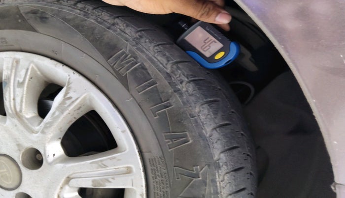 2018 Tata Tiago XZ PETROL, Petrol, Manual, 1,07,496 km, tyre