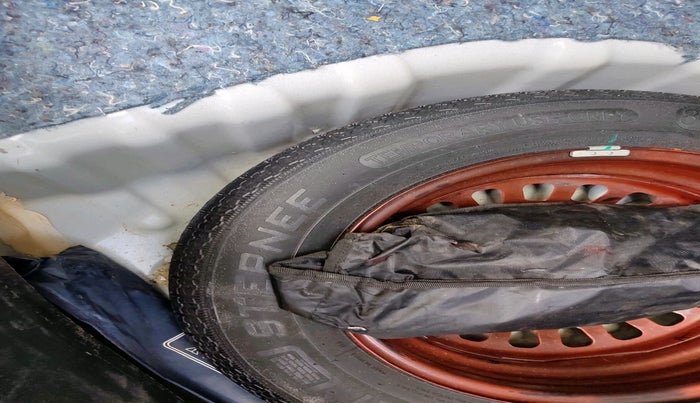 2021 Nissan MAGNITE XE, Petrol, Manual, 48,160 km, tyre