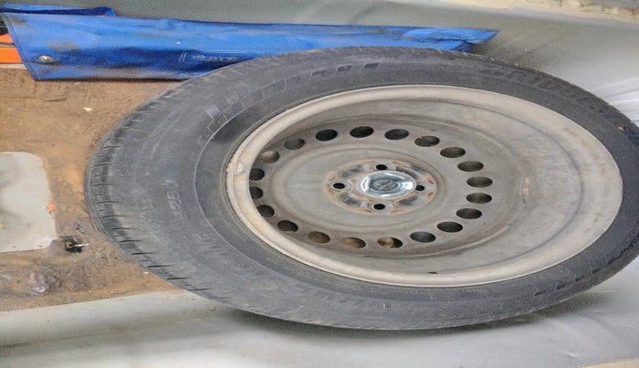 2014 Honda City 1.5L I-DTEC SV, Diesel, Manual, 80,289 km, tyre