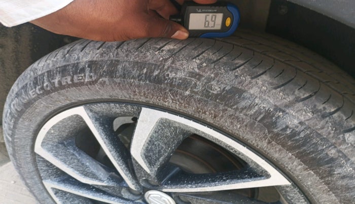 2022 MG ASTOR SMART 1.5 MT, Petrol, Manual, 82,437 km, tyre