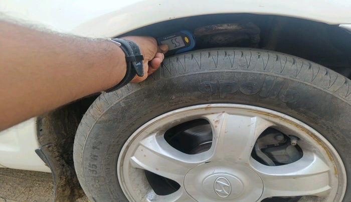 2011 Hyundai Verna TRANSFORM 1.6 SX VTVT, CNG, Manual, 1,11,236 km, tyre