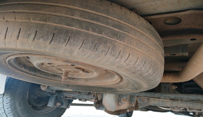 2011 Mahindra Scorpio LX, Diesel, Manual, 1,93,722 km, tyre