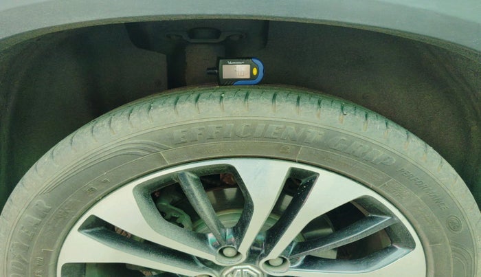 2022 MG HECTOR SHARP 1.5 PETROL CVT, Petrol, Automatic, 22,758 km, tyre