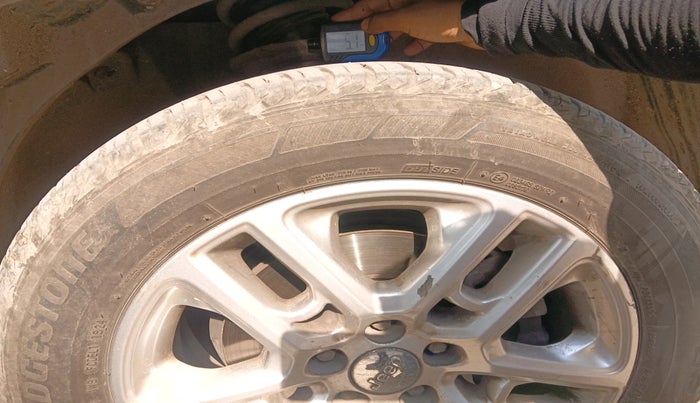 2018 Jeep Compass LIMITED 2.0 DIESEL, Diesel, Manual, 1,00,730 km, tyre